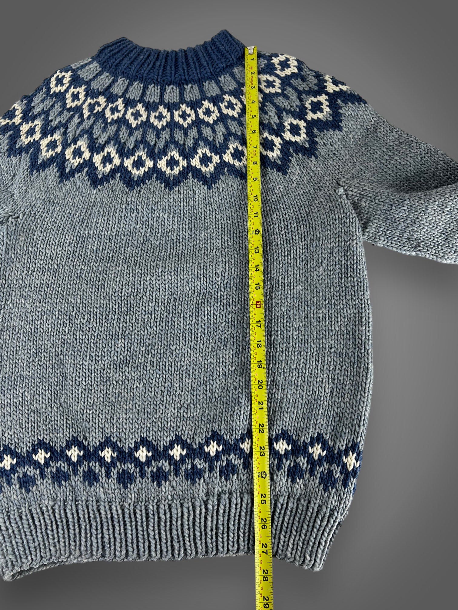 Heavyweight hand knit Nordic wool sweater fits M/L