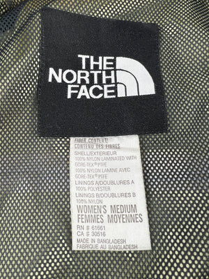 90s North Face Goretex hooded jacket fits M/L