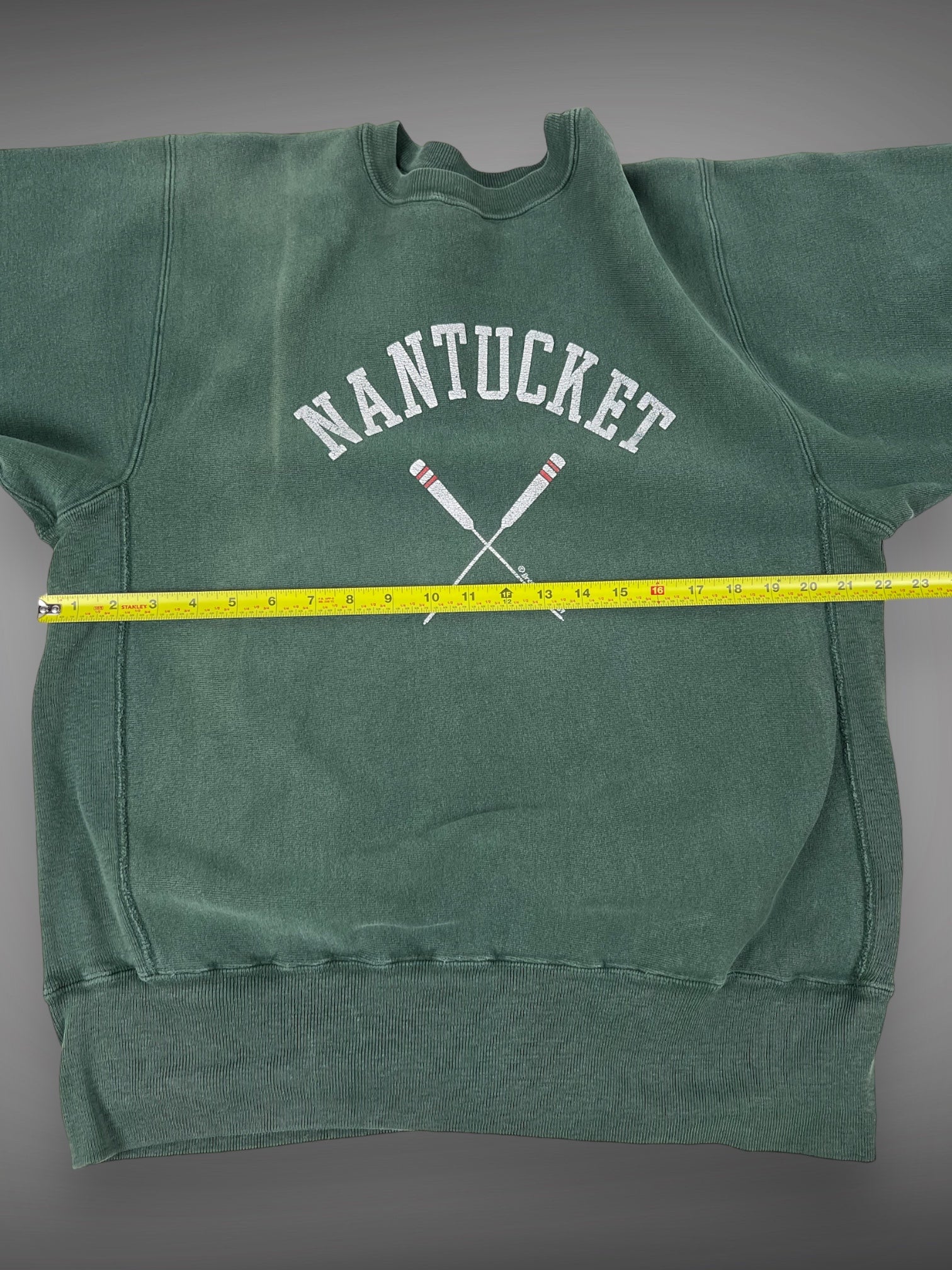 90s Champion Nantucket reverse weave crewneck sweatshirt L