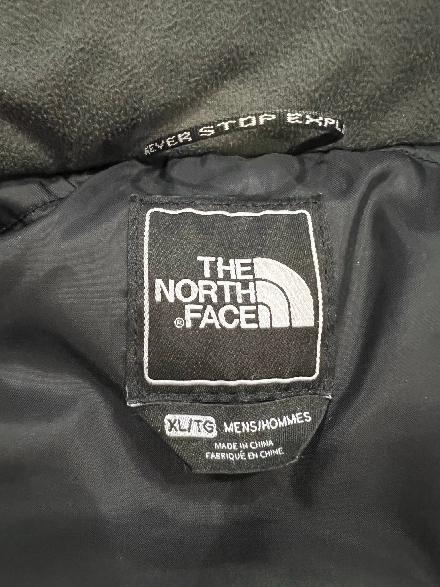 2010 North Face Hyvent down hooded jacket fits XL/XXL